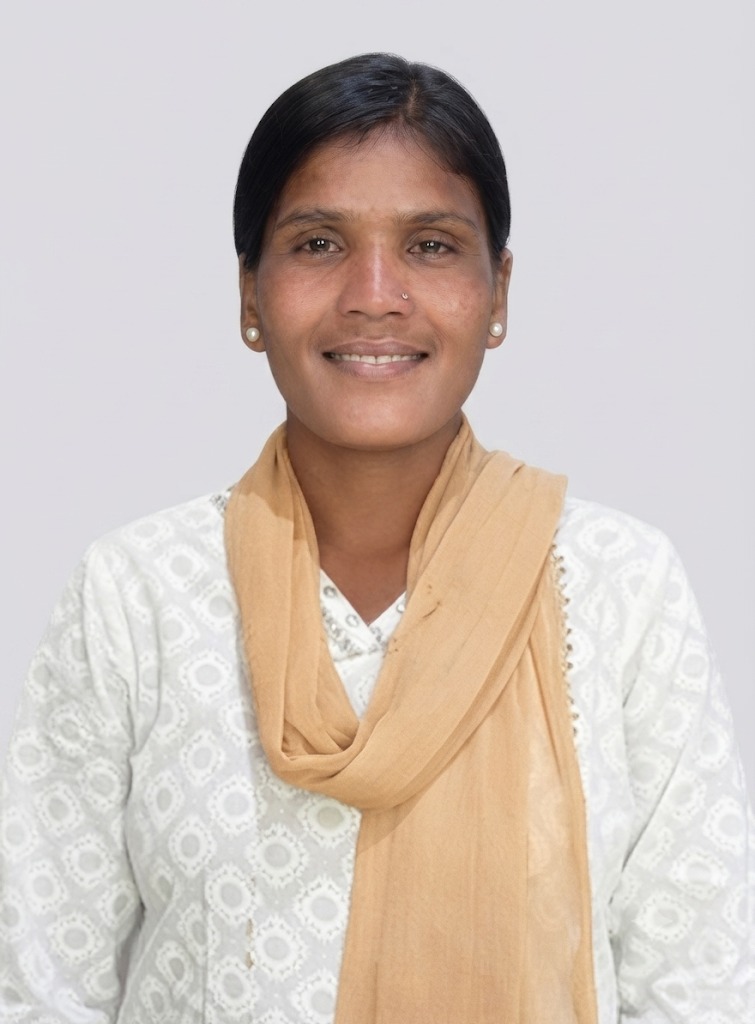 Amrita Devi - Full time Cleaner and Cook in Malad west in Mumbai